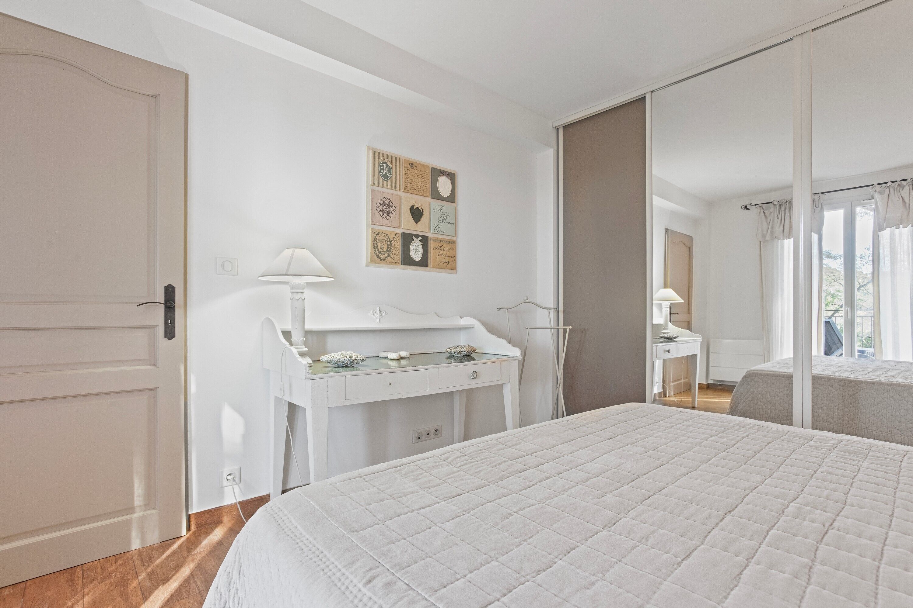 アイロン / アイロン台、WiFi