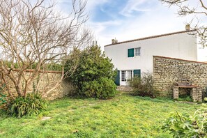 Exterior - Charming House 200m from the Beach with Private Terrace & Garden (Dolus-d'Oléron)