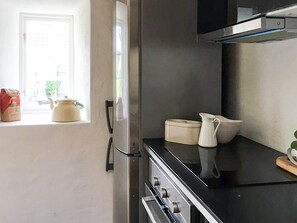 Interior - 4 Person Holiday Home in Morbylanga (Morbylanga)