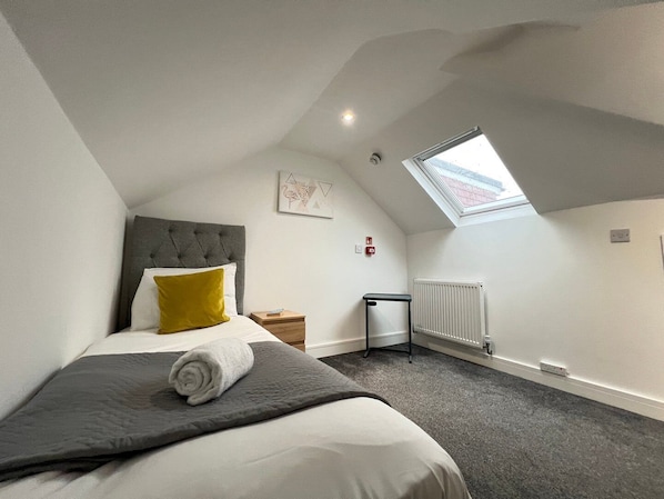 Economy Single Room, Non Smoking, Shared Bathroom | Free WiFi