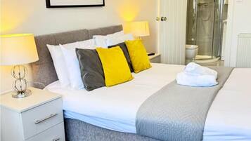 Deluxe kamer, 1 kingsize bed, privébadkamer | Gratis wifi