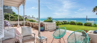 Brilliant 4-bedroom villa in welcoming St James perfect for relaxing stays