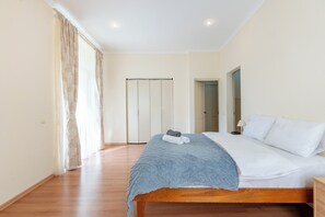 Iron/ironing board, free WiFi - Vake Charm Residence (T'bilisi)