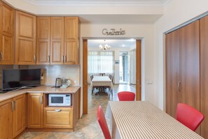 Dining - Vake Charm Residence (Tbilisi)
