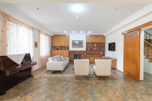 Living area - Vake Charm Residence (T'bilisi)