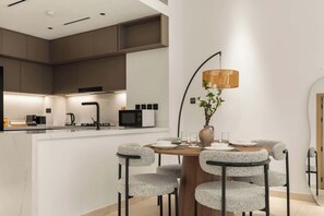 Dining - Brand New 2BR |Circle Mall View |Great Pool & Gym (Dubai)