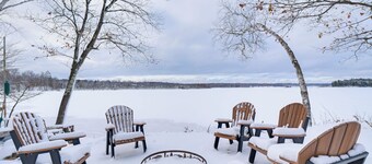 Lake Access w/ Dock! Hayward Cabin Hideaway