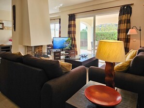 TV - Garden floor apt, Ocean Pino Golf, Cabopino (Marbella)
