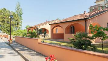 Villa, 3 Bedrooms | Exterior