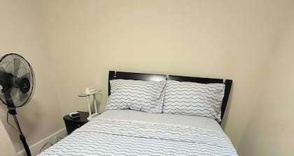 Cozy Duplex 2nd Floor Suite