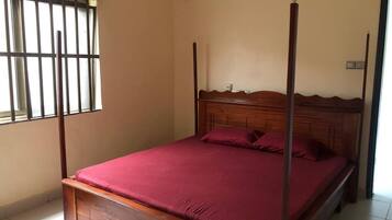 Rumah, 4 kamar tidur | 4 kamar tidur