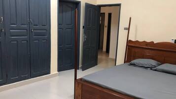 House, 4 Bedrooms | 4 bedrooms