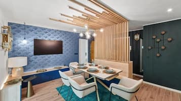 Apartment, Garden View | Dining