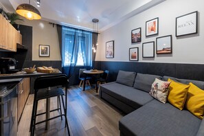 Smart TV - Falco Luxury Home - Near Naples Airport/Town (Napoli)