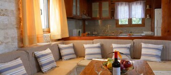 扎羅斯傳統屋 - 私人浴缸度假屋  