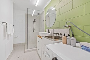 Apartment | 1 bedroom, Internet - Botanica Studio Edge Hill (Cairns)