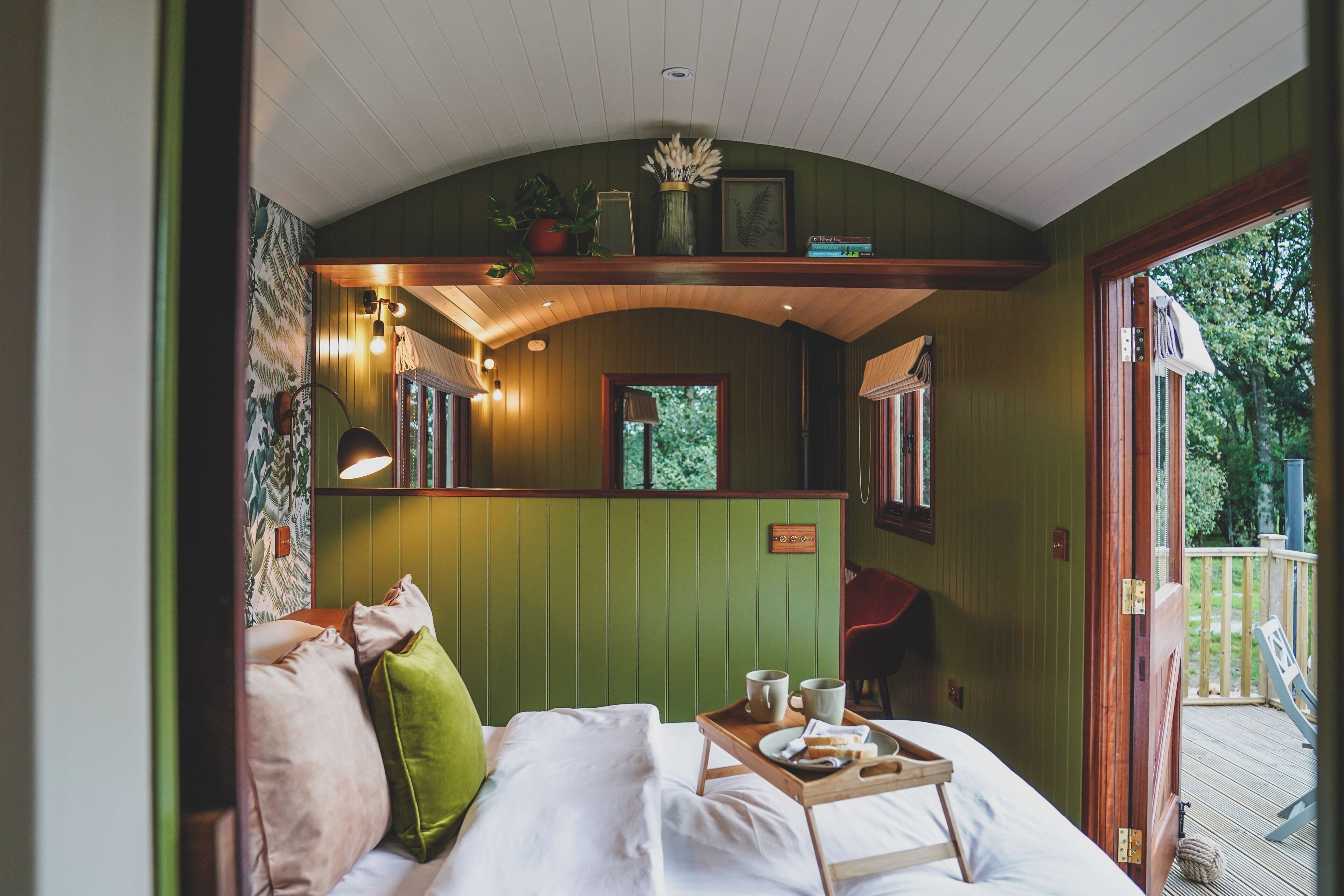 เคบิน, วิวทะเลสาบ