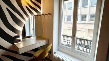 Deluxe appartement, uitzicht op de stad | Interieur