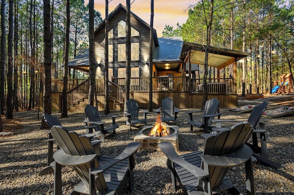 Property grounds - Near Broken Bow Lake • Games, Hot Tub & Fun for All Ages (broken bow)
