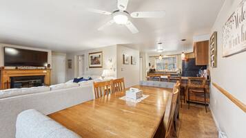 Townhome, 4 Bedrooms | Living area | Smart TV, streaming services