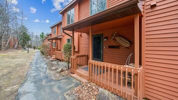 Townhome, 4 Bedrooms | Exterior