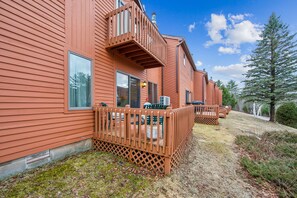 Nhà liên kế, 4 phòng ngủ | Hiên