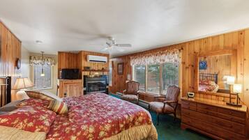 Townhome, 4 Bedrooms | 4 bedrooms, free WiFi