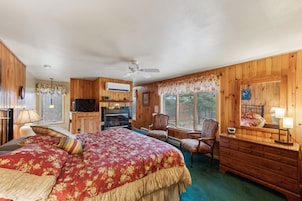 4 bedrooms, free WiFi