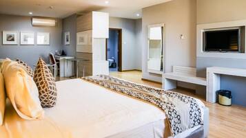 Coffres-forts dans les chambres, bureau