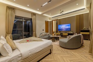Deluxe Villa