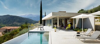 Maison Horizon – Guest Rooms and Apartment with Pool in Drôme Provençale