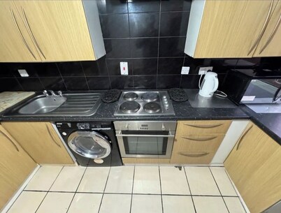 SLT | Spacious Double Bedroom (Tottenham, London)