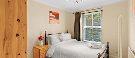 Iron/ironing board, WiFi