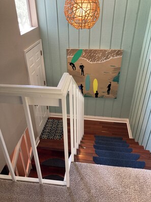 Interior - Furnished 3-bedroom condo with all the comforts of home n charming Lakeway (Lakeway)