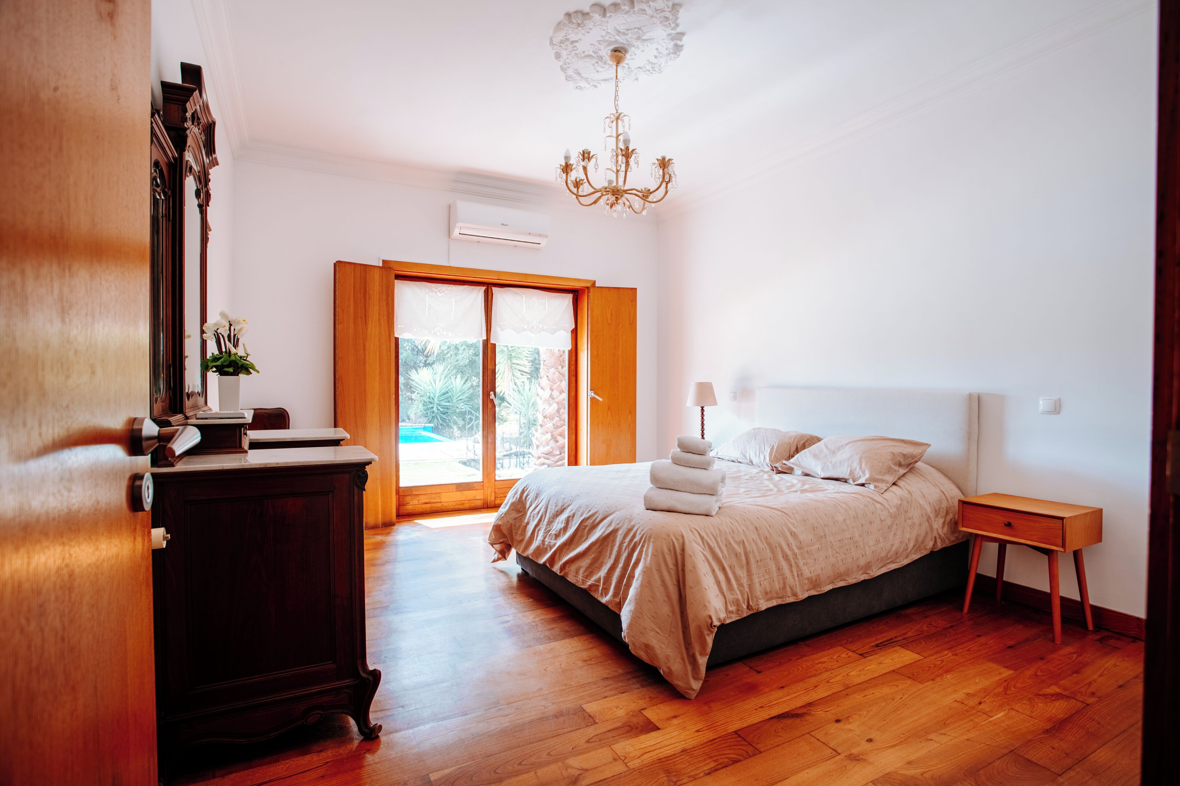 4 habitaciones, wifi y ropa de cama 