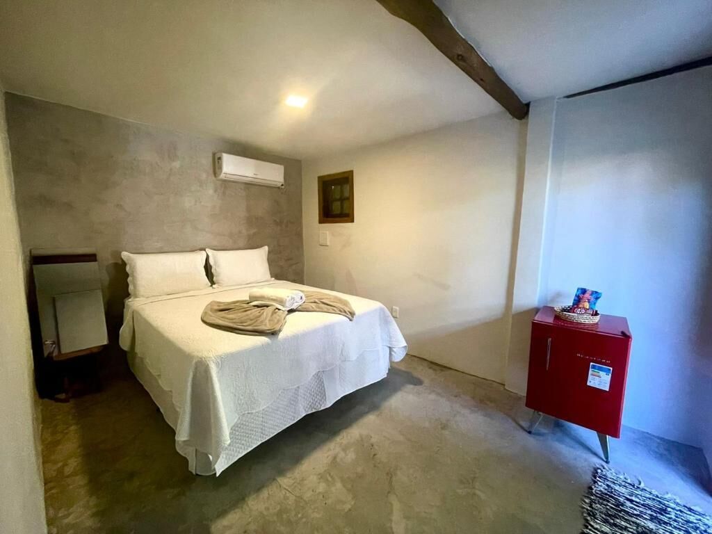 Habitación doble clásica | Minibar, cortinas blackout, tabla de planchar con plancha y wifi gratis 