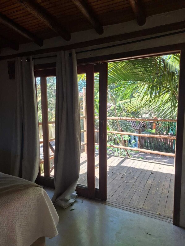 Departamento familiar, lanai, vista al jardín | Interior