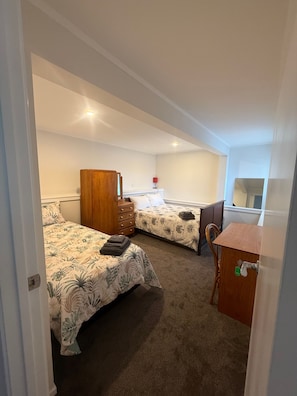 2 bedrooms - Cozy 2-bedroom House Rental in Whangārei, New Zealand (Whangarei)