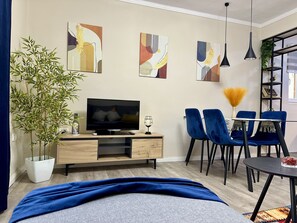 Interior - Tirana Skyline Nest – Memorable Living & Modern Comfort Above the City Lights (Tiranë)
