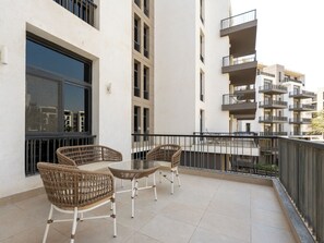 Property grounds - Stylish 3BR Garden View at Cairo Festival City (Cairo Governorate)