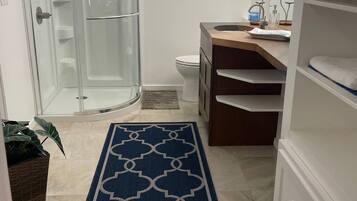 House, 1 Bedroom | Bathroom