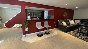 House, 1 Bedroom | Living room - Shibly's Retreat Near West Edmonton Mall (Edmonton)