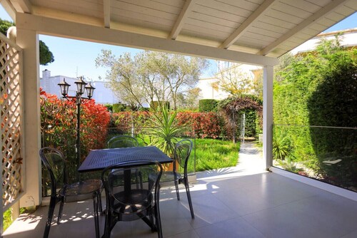 Grandstay Lura Villa 001