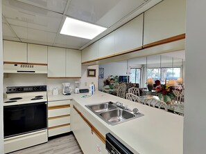 Fridge, microwave, oven, stovetop - Edgewater Villa #2713 | Near Beach + Amenities (Panama City Beach)