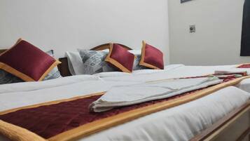 Habitación triple básica | Wifi gratis