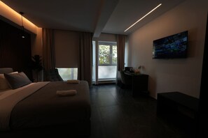 House - Signature Suites - Aiolou (Athens)