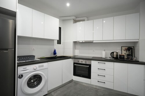 Loutraki Seaview Firstline