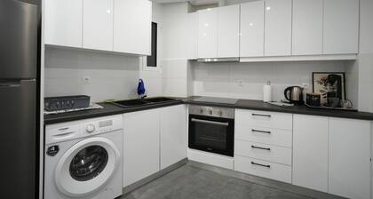 Loutraki Seaview Firstline