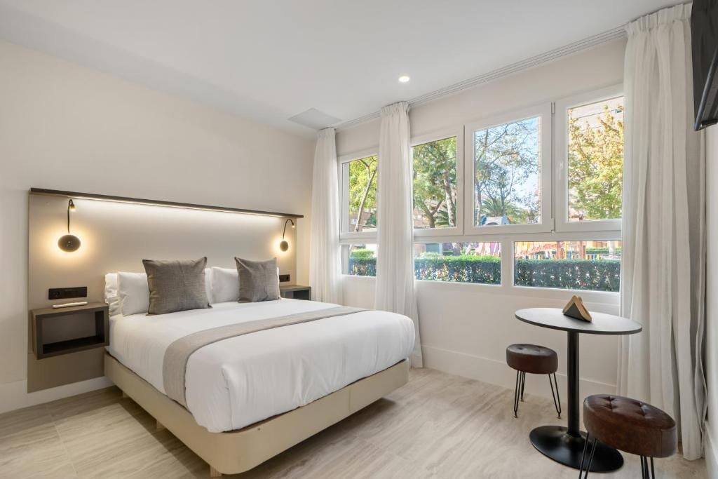 Fer et planche à repasser, Wi-Fi gratuit