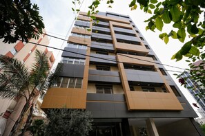 Apartment | 3 bedrooms - The Green Apartment Badaro 3 Bdrms (Beirut)